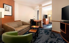 Fairfield Inn & Suites Redding